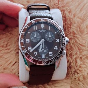 Victorinox Brown men’s watch